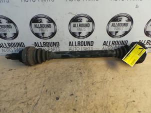 Used Drive shaft, rear left BMW 5 serie (E60) 525d 24V Price on request offered by AllroundCarParts