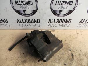 Used Front brake calliper, right Volkswagen Up! (121) 1.0 12V 60 Price on request offered by AllroundCarParts