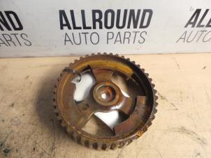 Used Camshaft sprocket Peugeot 308 (4A/C) 1.6 HDi 16V Price on request offered by AllroundCarParts