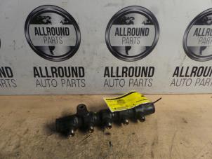 Used Fuel injector nozzle Peugeot 207/207+ (WA/WC/WM) 1.6 HDi 16V Price on request offered by AllroundCarParts