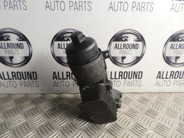 Gebrauchte Ölfiltergehäuse Peugeot 308 (4A/C) Preis auf Anfrage angeboten von AllroundCarParts