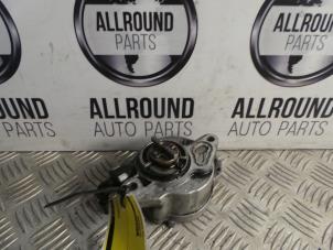 Usados Bomba de vacío (diésel) Peugeot 307 Precio € 50,00 Norma de margen ofrecido por AllroundCarParts