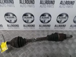 Used Front drive shaft, left Renault Clio III (BR/CR) Price € 60,00 Margin scheme offered by AllroundCarParts