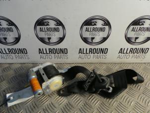 Używane Pas bezpieczenstwa lewy przód Chevrolet Matiz 1.0 LPG Cena € 40,00 Procedura marży oferowane przez AllroundCarParts