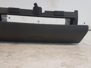 Used Dashboard part Peugeot 807 Price on request offered by Autodemontagebedrijf Smit