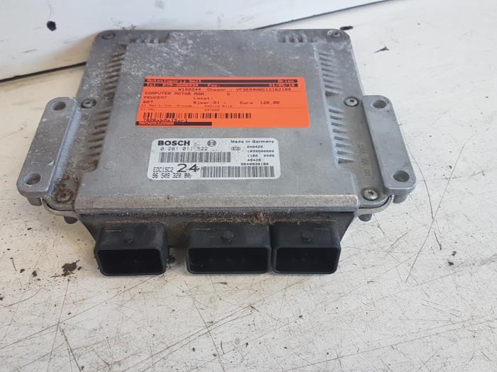 Used Engine management computer Peugeot 807 Price € 120,00 Margin scheme offered by Autodemontagebedrijf Smit