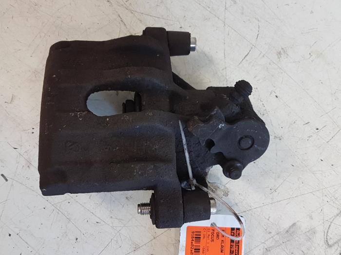 Gebrauchte Bremszange rechts hinten Ford Focus 2 Wagon 1.6 TDCi 16V 90 Preis € 20,00 Margenregelung angeboten von Autodemontagebedrijf Smit