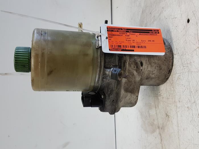Usagé Pompe de direction Audi A2 (8Z0) 1.4 TDI Prix € 40,00 Règlement à la marge proposé par Autodemontagebedrijf Smit