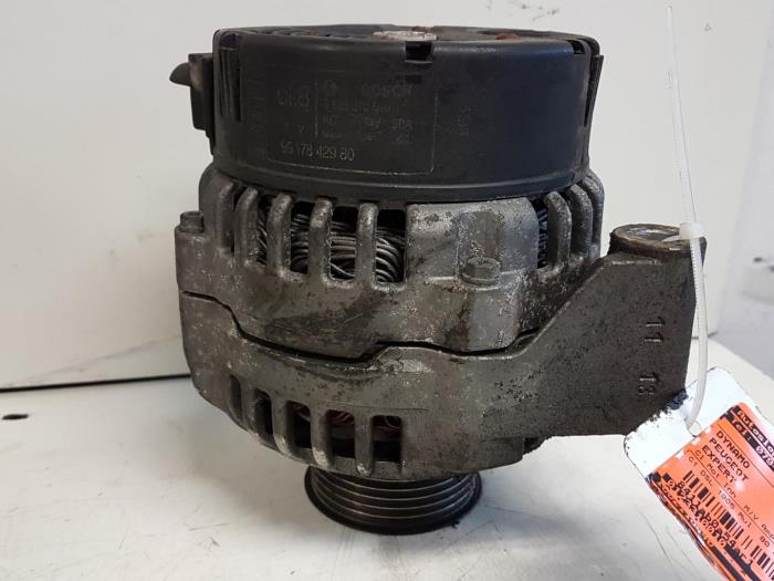 Begagnade Dynamo Peugeot Expert (224) 1.9D Pris € 40,00 Marginaltabell erbjuds av Autodemontagebedrijf Smit