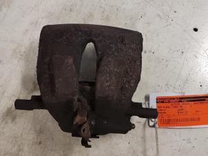 Used Front brake calliper, right Lancia Phedra 2.0 16V Price on request offered by Autodemontagebedrijf Smit