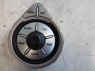 Used Navigation control panel Lancia Phedra 2.0 16V Price € 95,00 Margin scheme offered by Autodemontagebedrijf Smit