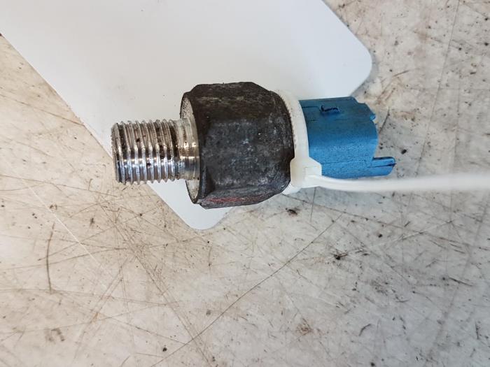 Used Engine temperature sensor Lancia Phedra 2.0 16V Price on request offered by Autodemontagebedrijf Smit