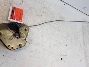 Used Rear door lock mechanism 4-door, left Lancia Phedra 2.0 16V Price on request offered by Autodemontagebedrijf Smit