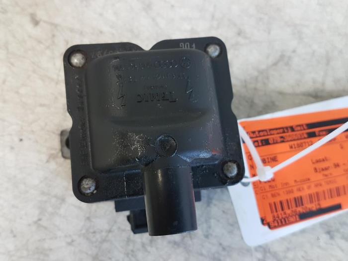 Begagnade Tändspole Volkswagen Polo III (6N1) 1.4i 60 Pris € 15,00 Marginaltabell erbjuds av Autodemontagebedrijf Smit