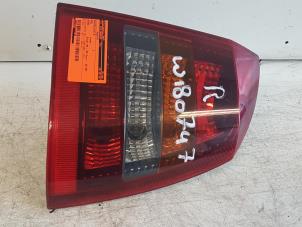 Gebrauchte Rücklicht rechts Opel Astra G (F69) 2.0 DTi 16V Preis € 25,00 Margenregelung angeboten von Autodemontagebedrijf Smit