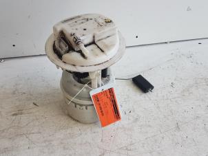 Usados Bomba de gasolina Peugeot 206 Precio de solicitud ofrecido por Autodemontagebedrijf Smit