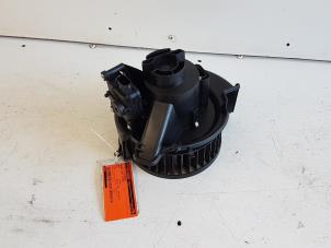 Used Heating and ventilation fan motor Opel Astra Price on request offered by Autodemontagebedrijf Smit
