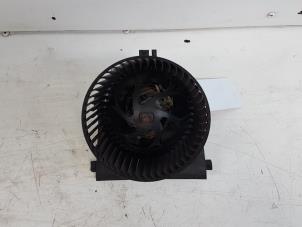 Usados Motor de ventilador de calefactor Volkswagen Lupo Precio € 10,00 Norma de margen ofrecido por Autodemontagebedrijf Smit