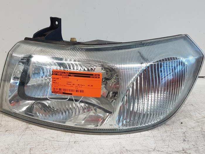 Używane Reflektor lewy Ford Transit Cena € 35,00 Procedura marży oferowane przez Autodemontagebedrijf Smit