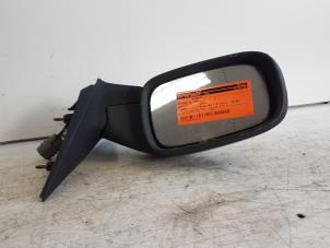 Used Wing mirror, left Renault Laguna Price € 30,00 Margin scheme offered by Autodemontagebedrijf Smit