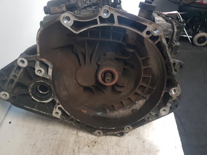 Gearbox from a Opel Corsa 2002