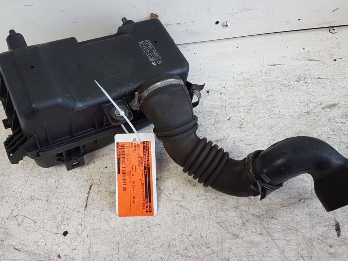 Begagnade Luftfilterhus Suzuki Alto Pris € 25,00 Marginaltabell erbjuds av Autodemontagebedrijf Smit
