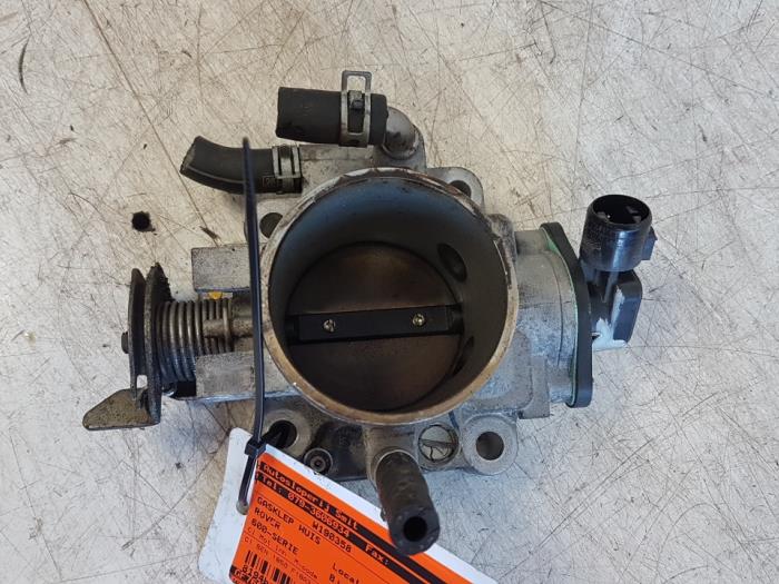 Usagé Boîtier accélérateur Rover 600-Serie Prix € 40,00 Règlement à la marge proposé par Autodemontagebedrijf Smit