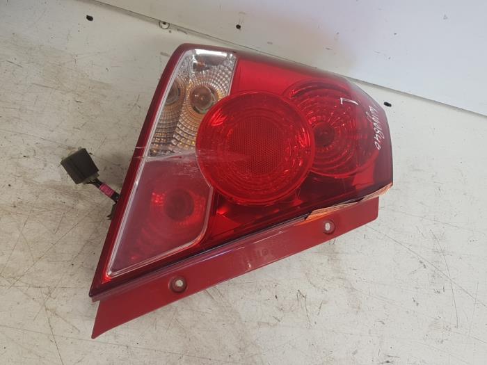 Taillight, left from a Daewoo Kalos (SF48) 1.4 2002