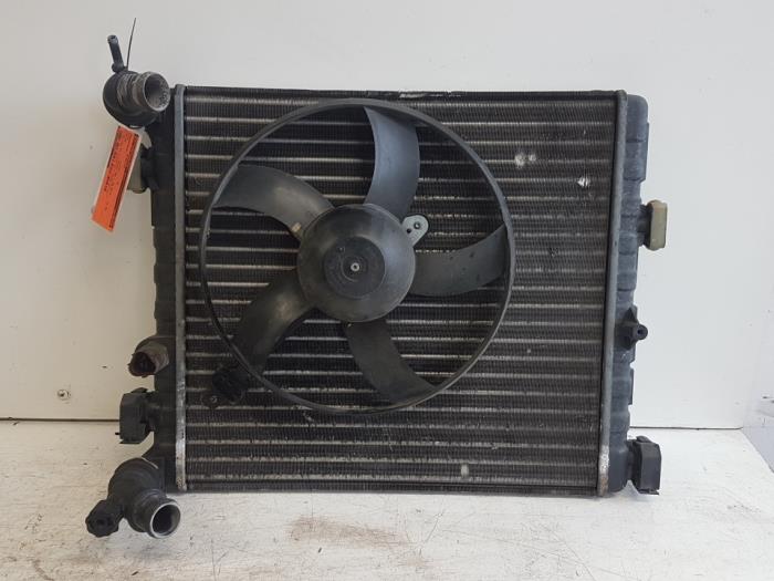 Usagé Radiateur Seat Ibiza III (6L1) 1.2 12V Prix € 45,00 Règlement à la marge proposé par Autodemontagebedrijf Smit