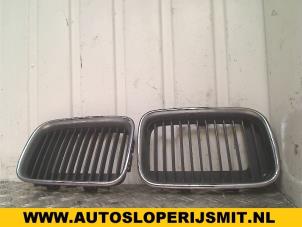 Used Grille BMW 3 serie Compact (E36/5) 316i Price on request offered by Autodemontagebedrijf Smit