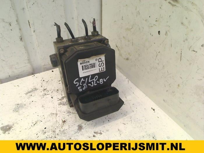 Używane Pompa ESP Fiat Stilo (192A/B) 1.8 16V 3-Drs. Cena na żądanie oferowane przez Autodemontagebedrijf Smit