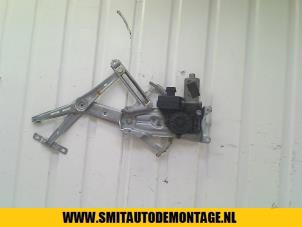 Used Window mechanism 2-door, front right Opel Astra G (F08/48) 1.6 Price on request offered by Autodemontagebedrijf Smit