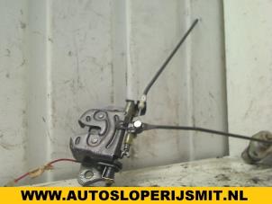 Used Set of locks Hyundai Coupe 2.0i 16V Price on request offered by Autodemontagebedrijf Smit