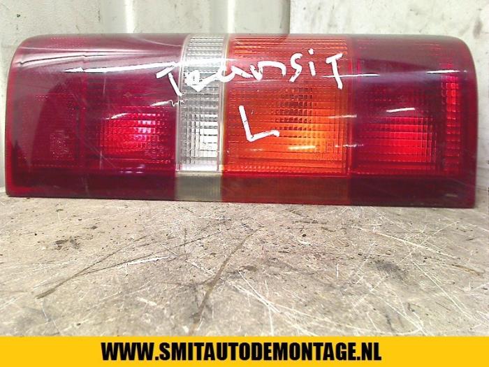 Taillight, left from a Ford Transit 2.0 TDCi 16V 2006