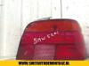 Taillight, right from a BMW 5 serie (E39), 1995 / 2004 520i 24V, Saloon, 4-dr, Petrol, 1,991cc, 110kW (150pk), RWD, M52B20; 206S3; 206S4, 1996-01 / 2003-06, DD11; DD12; DD21; DD22; DM11; DM12; DM21; DM22 1999