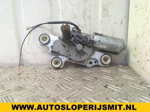 Used Rear wiper motor Renault Megane II (BM/CM) 1.5 dCi 80 Price on request offered by Autodemontagebedrijf Smit