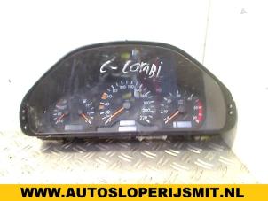 Used Odometer KM Mercedes C Combi (S202) 2.2 C-220 CDI 16V Price on request offered by Autodemontagebedrijf Smit