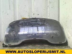 Used Odometer KM Opel Astra G (F08/48) 2.0 16V Price on request offered by Autodemontagebedrijf Smit
