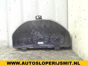 Used Odometer KM Mazda Demio (DW) 1.5 16V Price on request offered by Autodemontagebedrijf Smit