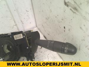Used Wiper switch Renault Clio II (BB/CB) 1.2 Price on request offered by Autodemontagebedrijf Smit