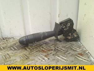 Used Wiper switch Renault Clio II (BB/CB) 1.6 Price on request offered by Autodemontagebedrijf Smit