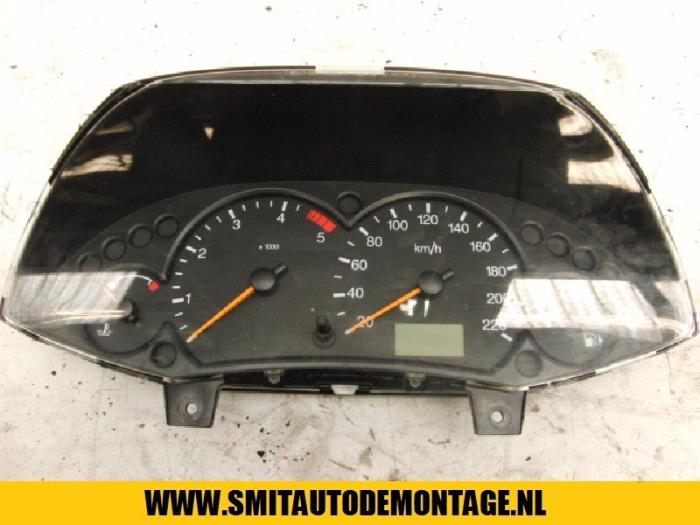 Begagnade Innerdisplay Ford Focus 1 Wagon 1.8 TDCi 115 Pris på förfrågan erbjuds av Autodemontagebedrijf Smit