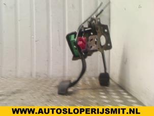 Used Set of pedals Ford Focus 1 Wagon 1.6 16V Price on request offered by Autodemontagebedrijf Smit