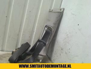 Used Front seatbelt, right Renault Laguna II Grandtour (KG) 1.8 16V Price on request offered by Autodemontagebedrijf Smit