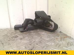 Used Rear seatbelt, centre Chevrolet Matiz 0.8 S,SE Price on request offered by Autodemontagebedrijf Smit