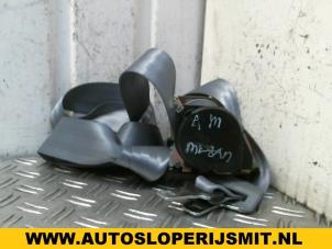 Used Rear seatbelt, centre Renault Megane Scénic (JA) 2.0 RT Price on request offered by Autodemontagebedrijf Smit