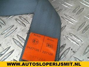 Usagé Ceinture arrière gauche Daihatsu Sirion/Storia (M1) 1.0 12V Prix sur demande proposé par Autodemontagebedrijf Smit