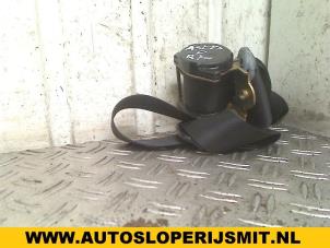 Usagé Ceinture de sécurité arrière droite Opel Astra F (53/54/58/59) 1.4i Classic Prix sur demande proposé par Autodemontagebedrijf Smit