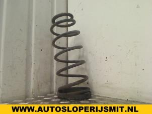 Used Front spring screw Kia Rio (DC22/24) 1.5 RS,LS 16V Price on request offered by Autodemontagebedrijf Smit