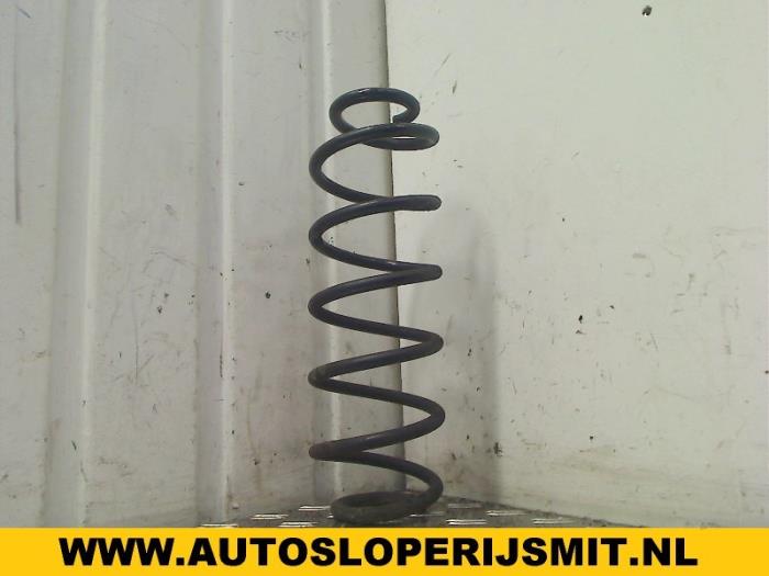 Front spring screw from a Peugeot 307 (3A/C/D) 1.4 2002